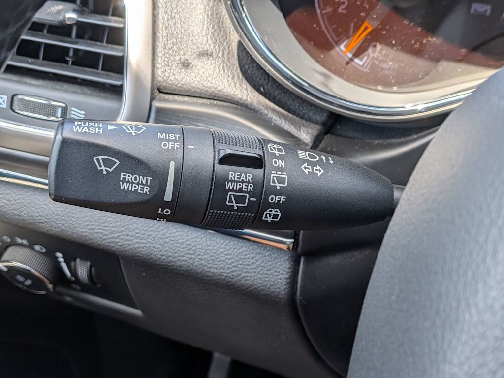 Thumbnail: 2019 Jeep Grand Cherokee - 28