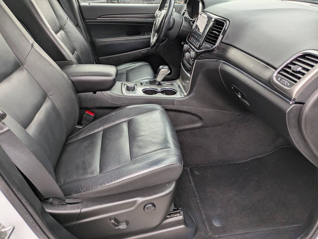 Thumbnail: 2021 Jeep Grand Cherokee - 11