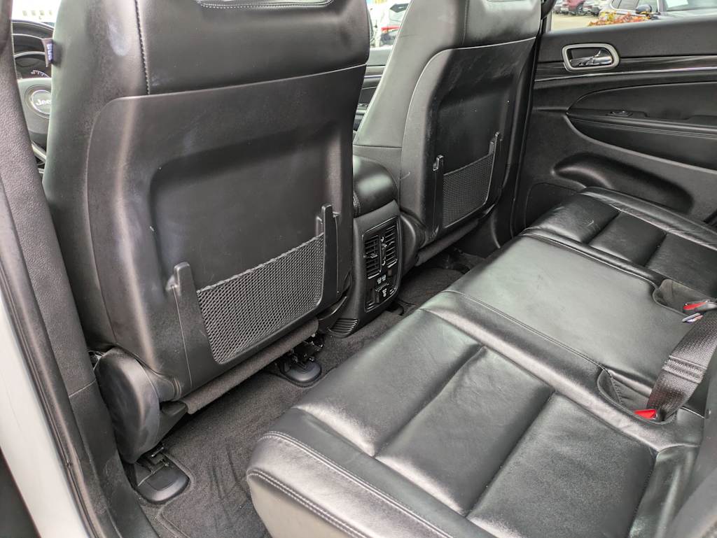 Thumbnail: 2021 Jeep Grand Cherokee - 12