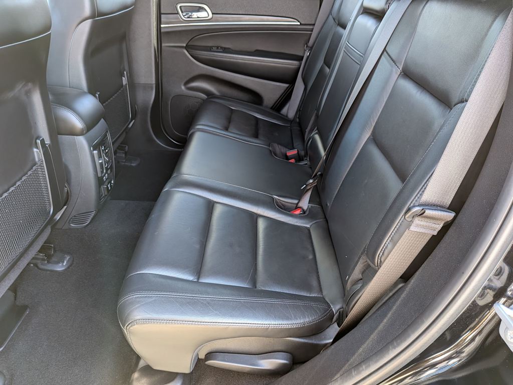 Thumbnail: 2020 Jeep Grand Cherokee - 24