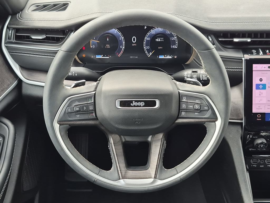 Thumbnail: 2025 Jeep Grand Cherokee - 13