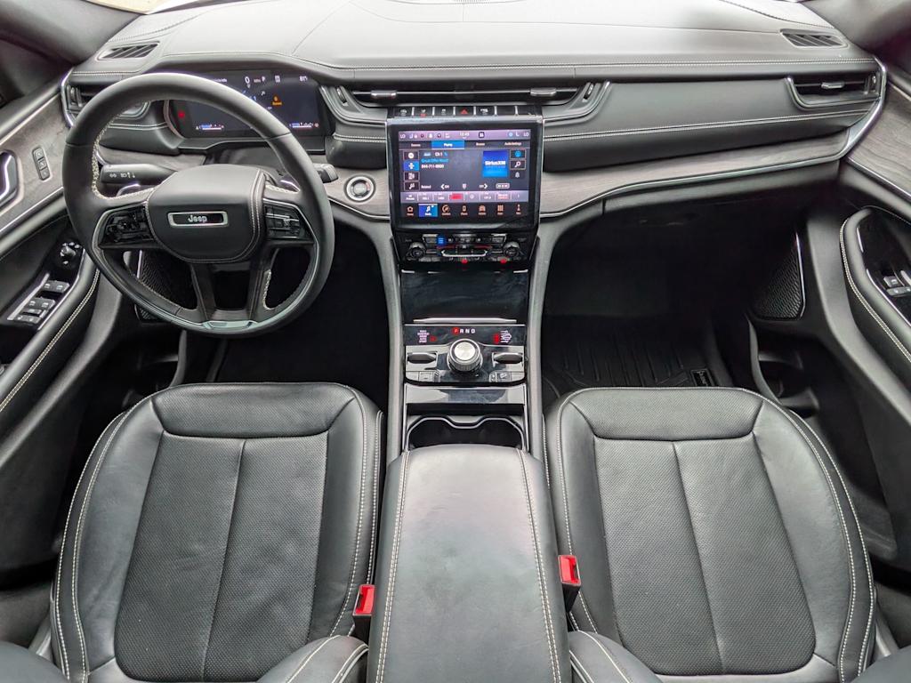 Thumbnail: 2024 Jeep Grand Cherokee - 9