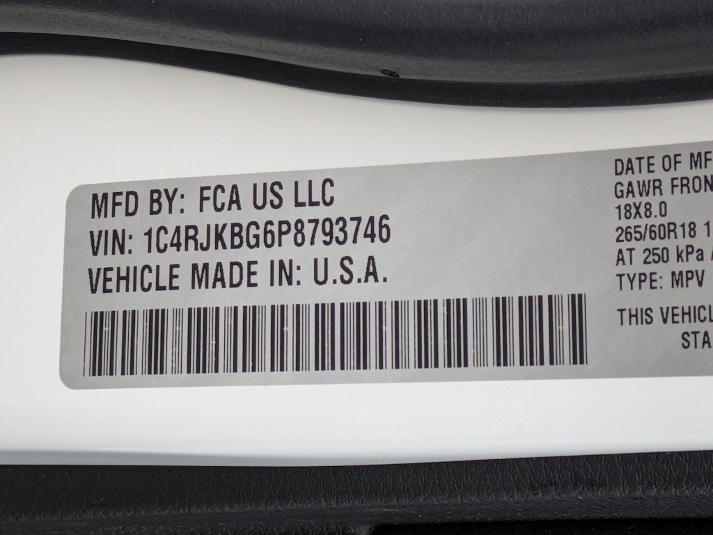 Thumbnail: 2023 Jeep Grand Cherokee L - 17