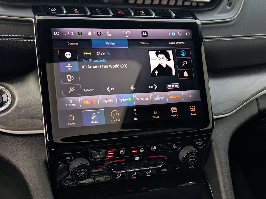 Thumbnail: 2023 Jeep Grand Cherokee L - 13