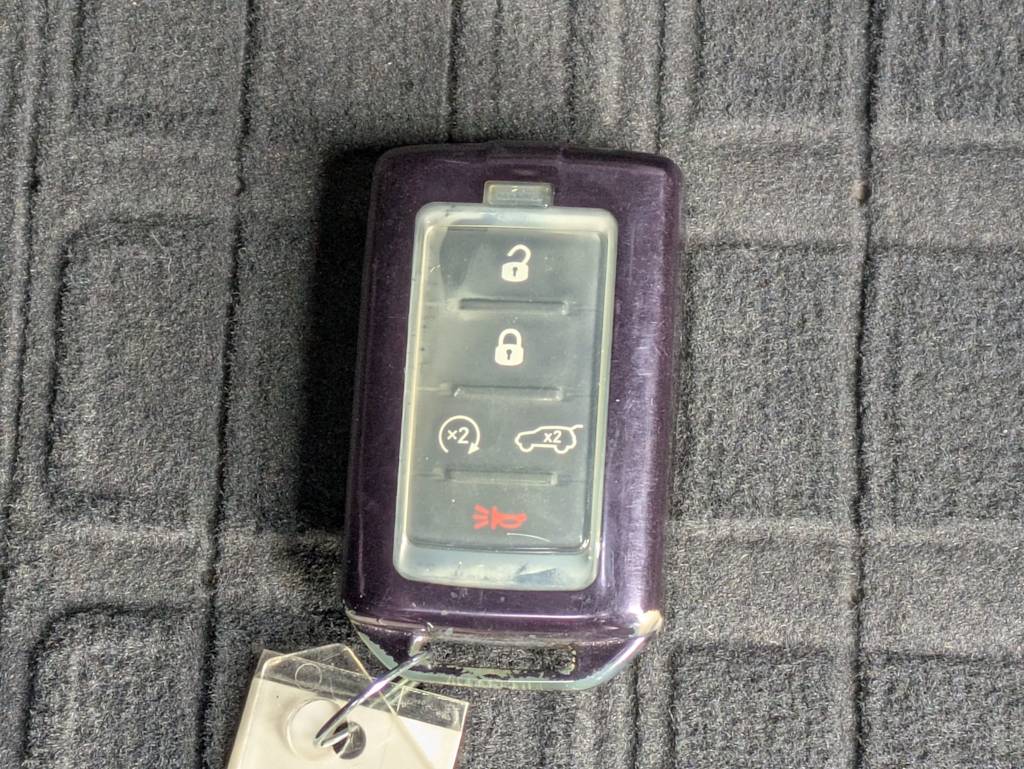 Thumbnail: 2023 Jeep Grand Cherokee L - 16