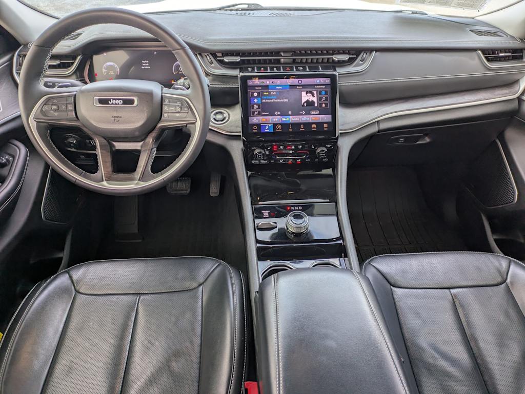 Thumbnail: 2023 Jeep Grand Cherokee L - 8