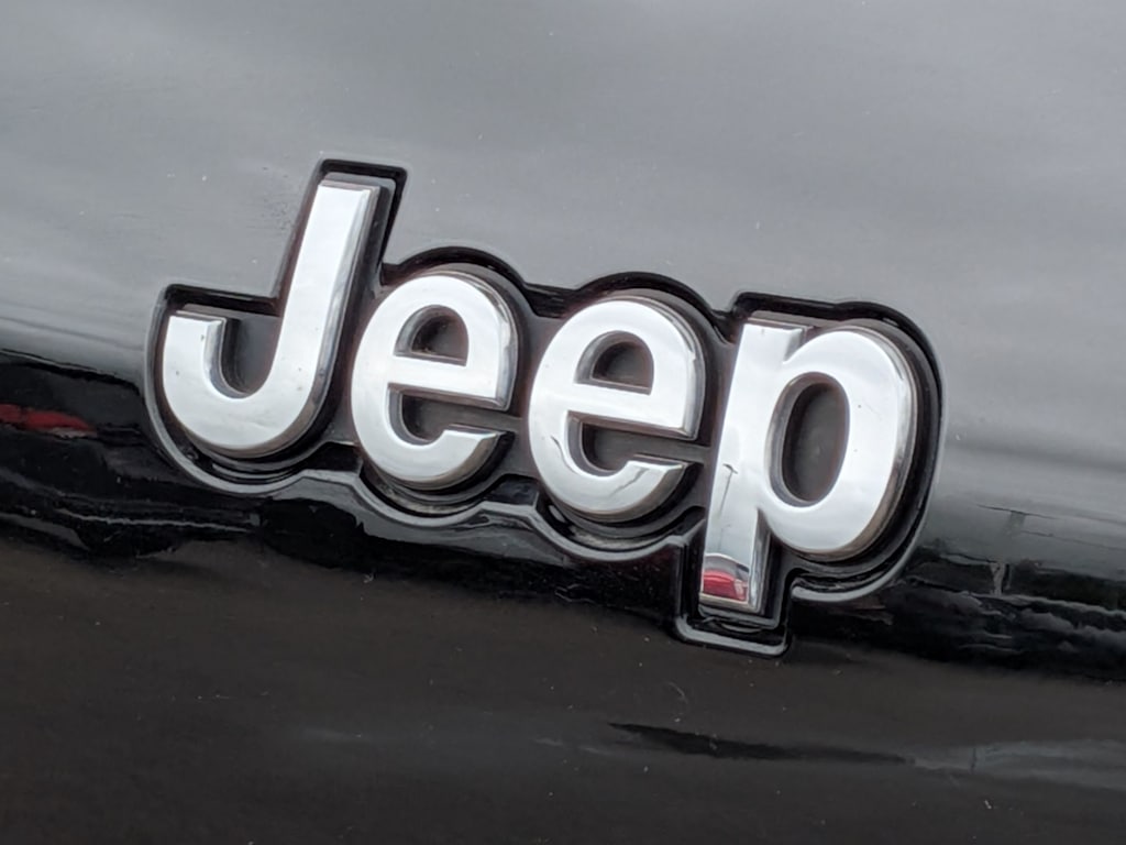 Thumbnail: 2021 Jeep Grand Cherokee L - 24
