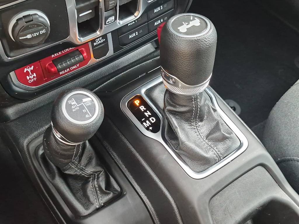 Thumbnail: 2024 Jeep Wrangler - 15