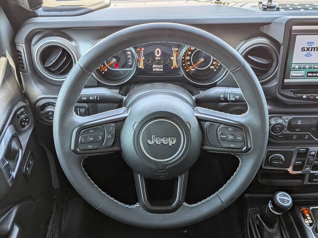 Thumbnail: 2023 Jeep Gladiator - 10
