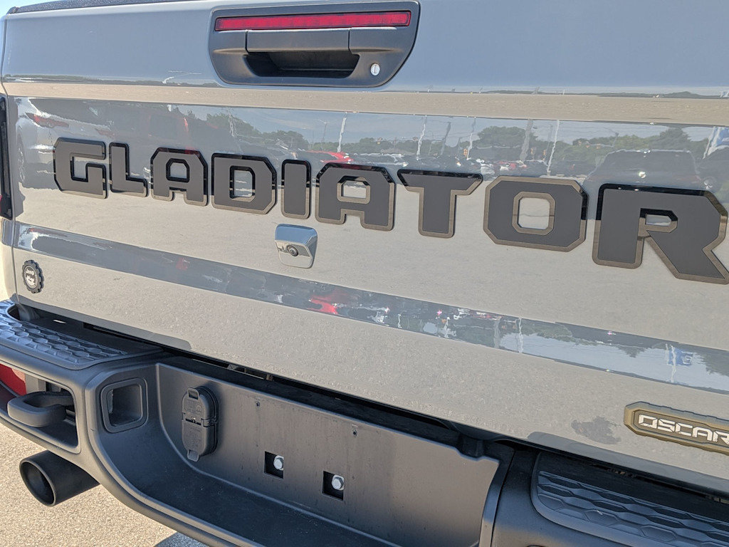 Thumbnail: 2023 Jeep Gladiator - 5