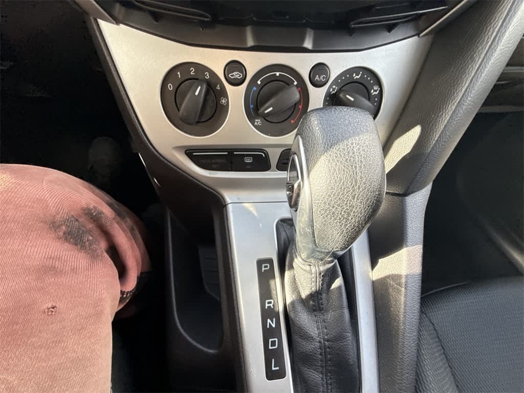 2014 Ford Focus SE 30