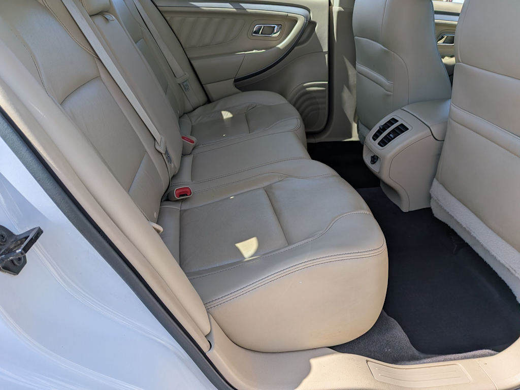 Thumbnail: 2018 Ford Taurus - 28