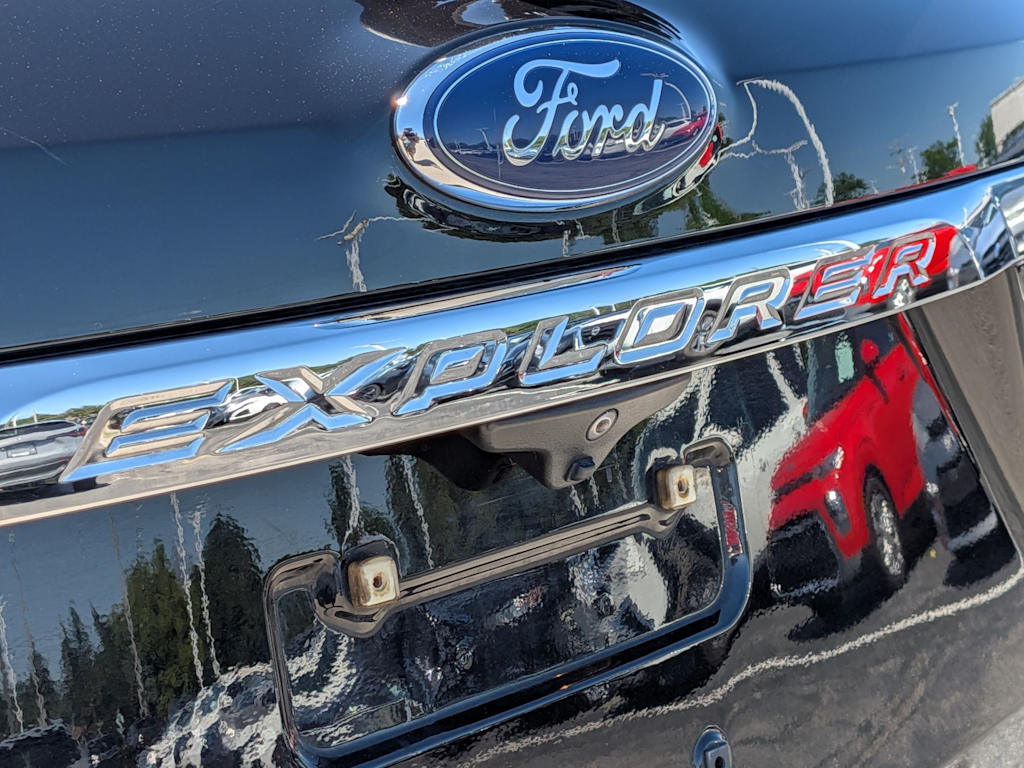 Thumbnail: 2019 Ford Explorer - 24