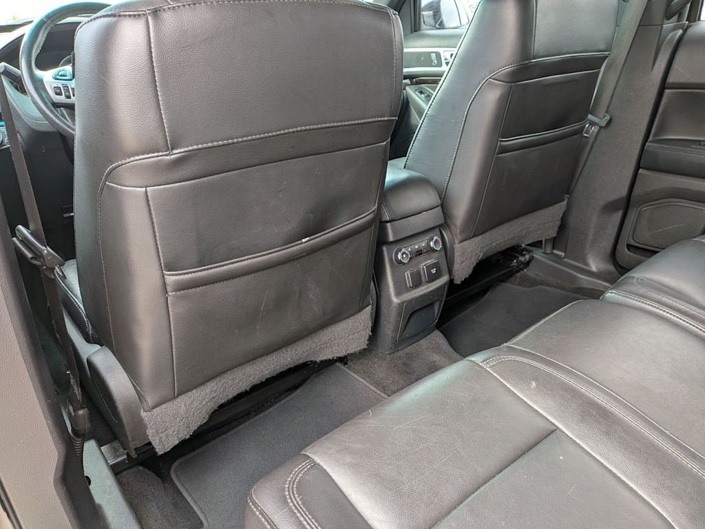 Thumbnail: 2015 Ford Explorer - 10
