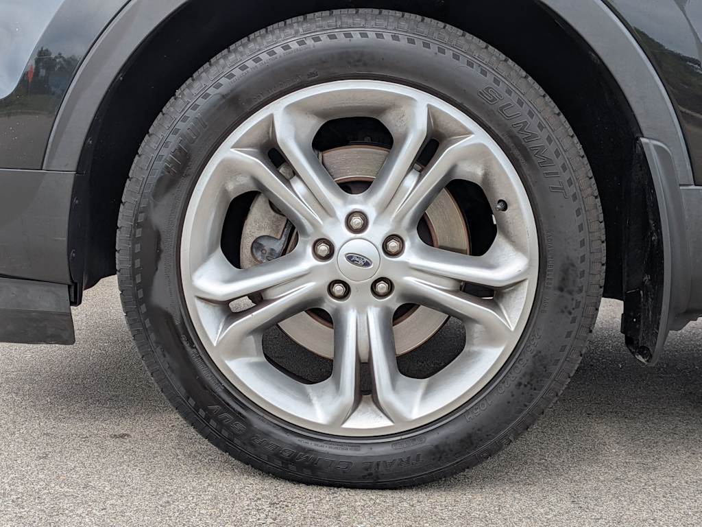 Thumbnail: 2015 Ford Explorer - 6