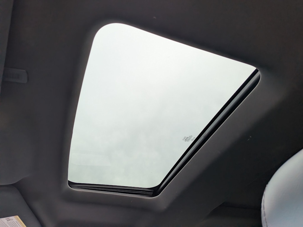 Thumbnail: 2015 Ford Explorer - 25