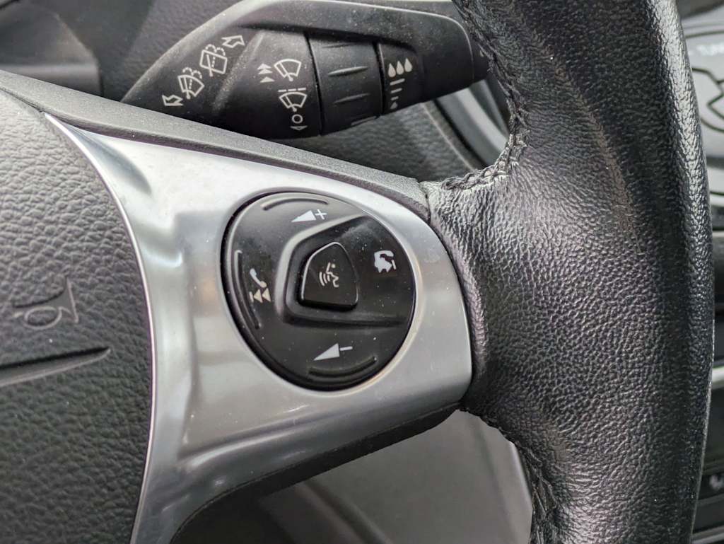 Thumbnail: 2015 Ford Escape - 29