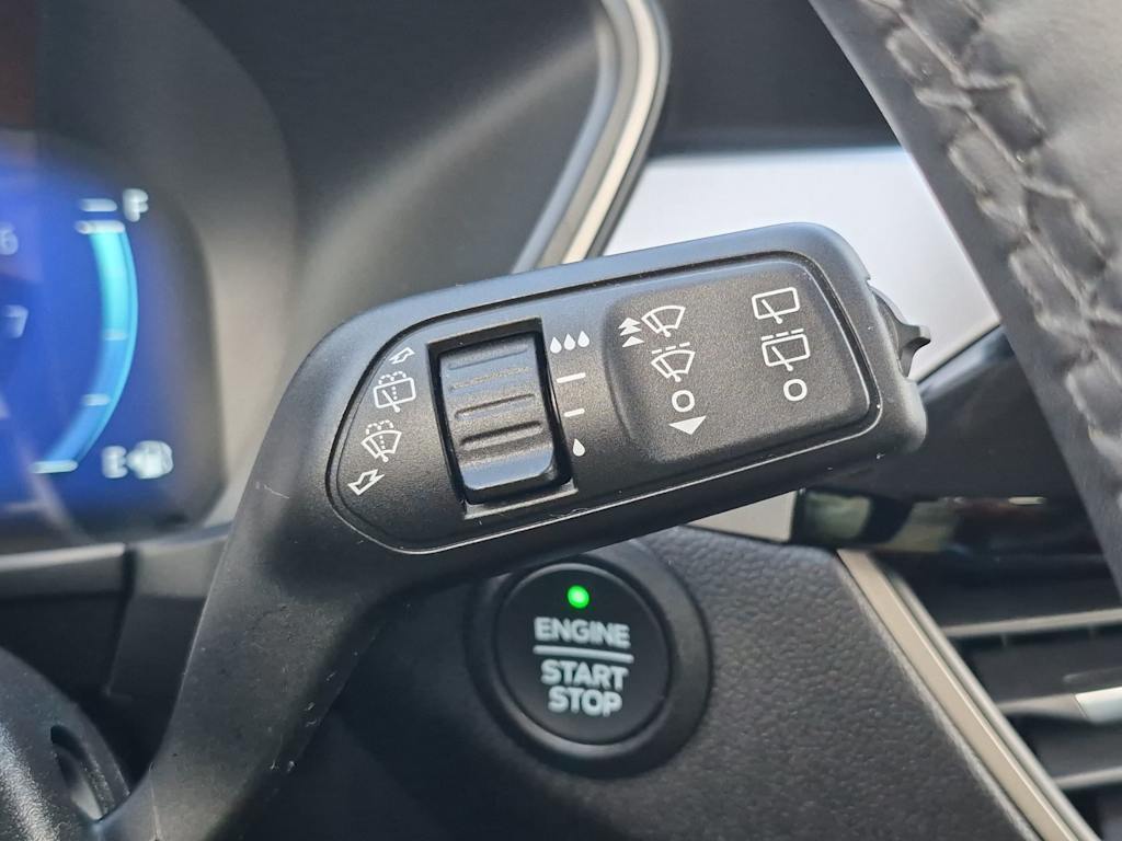 Thumbnail: 2022 Ford Escape - 30
