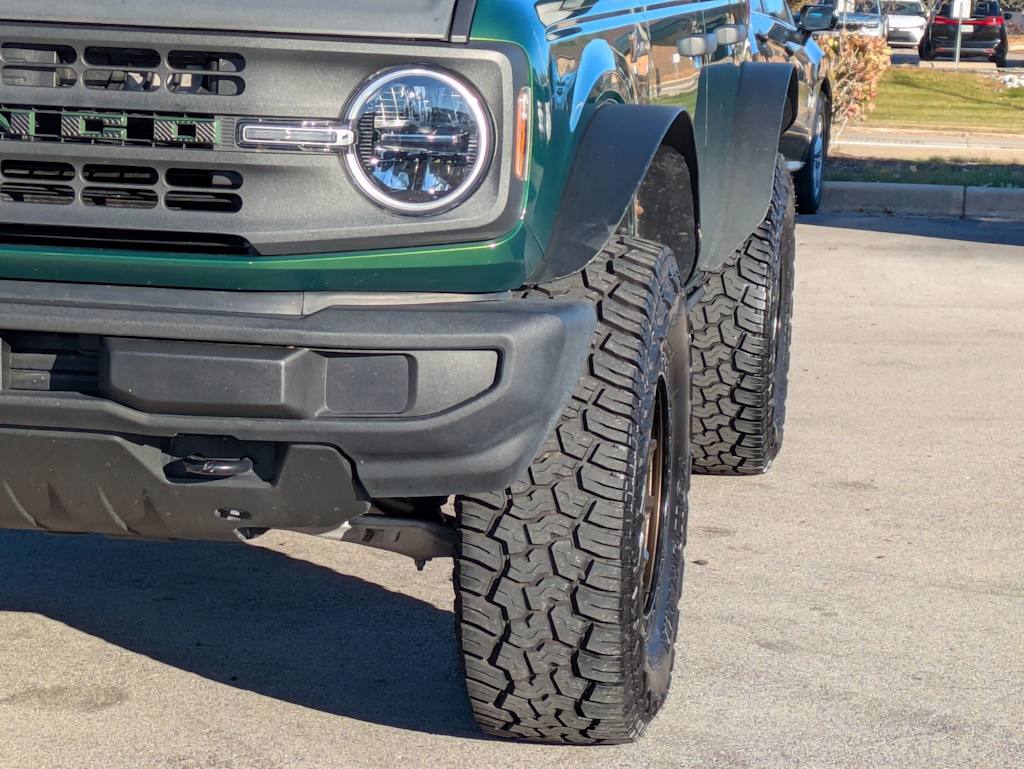 Thumbnail: 2022 Ford Bronco - 7