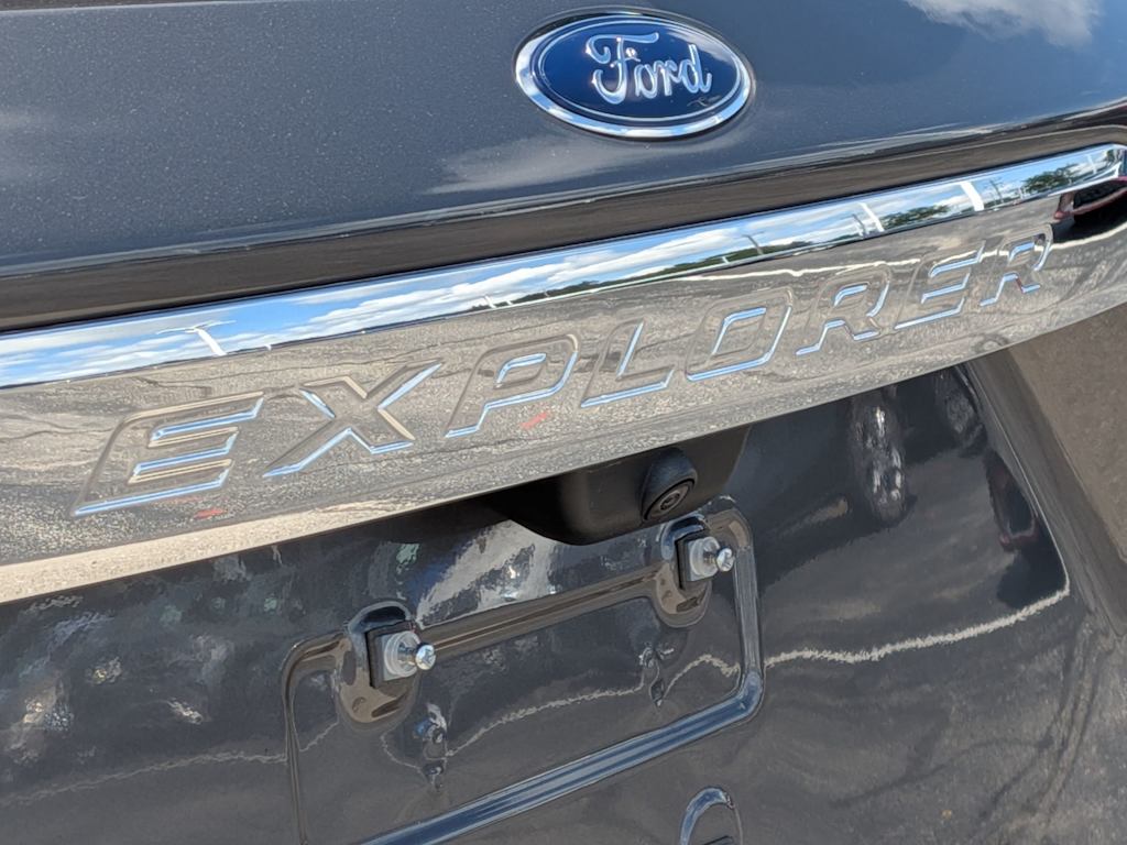 Thumbnail: 2023 Ford Explorer - 23