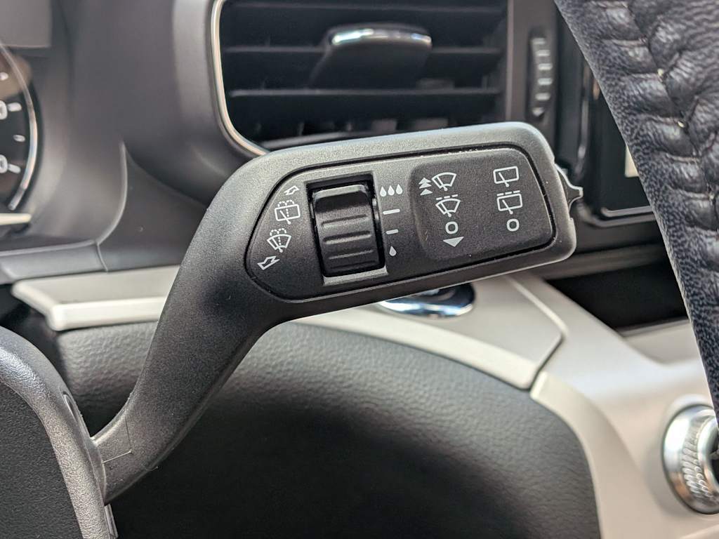 Thumbnail: 2023 Ford Explorer - 29