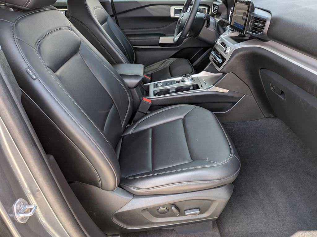 Thumbnail: 2023 Ford Explorer - 10