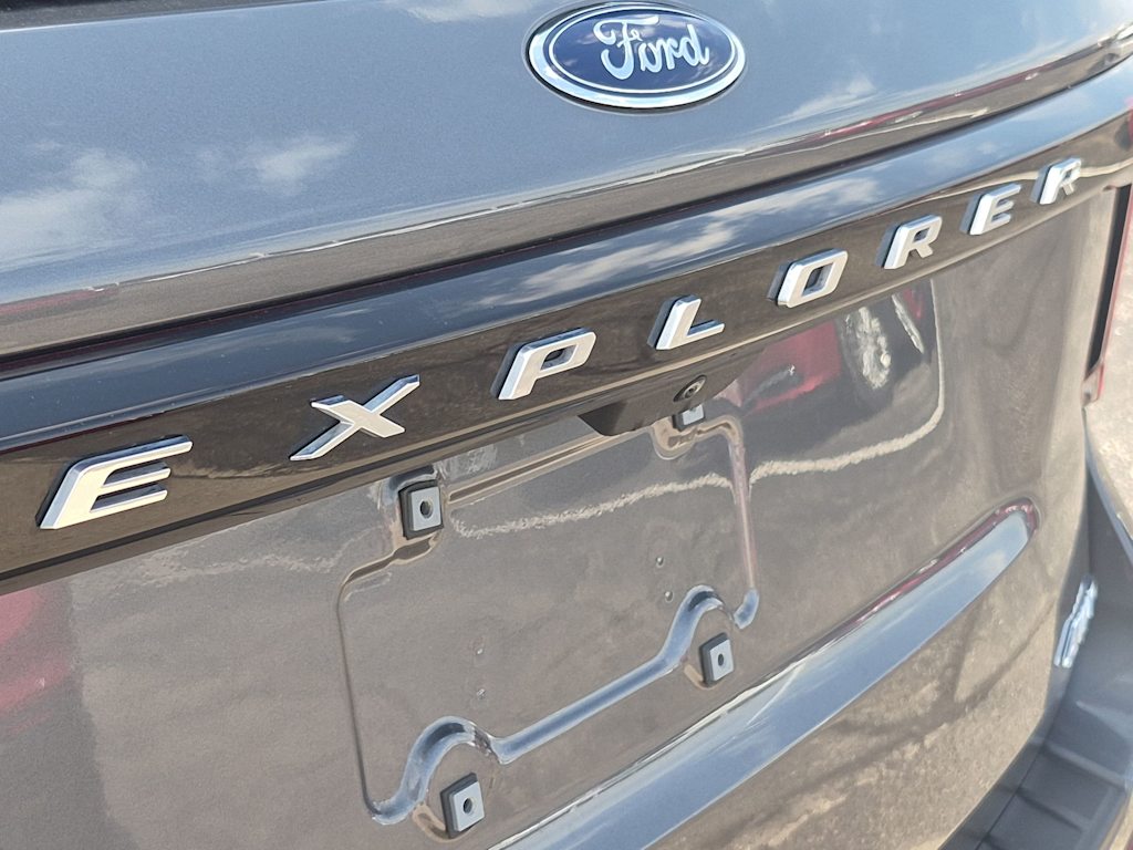 Thumbnail: 2025 Ford Explorer - 12