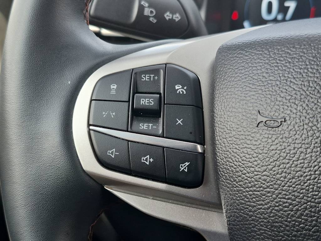 Thumbnail: 2025 Ford Explorer - 28