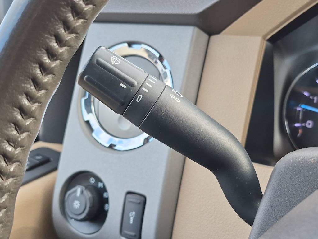 Thumbnail: 2015 Ford F-250 - 15