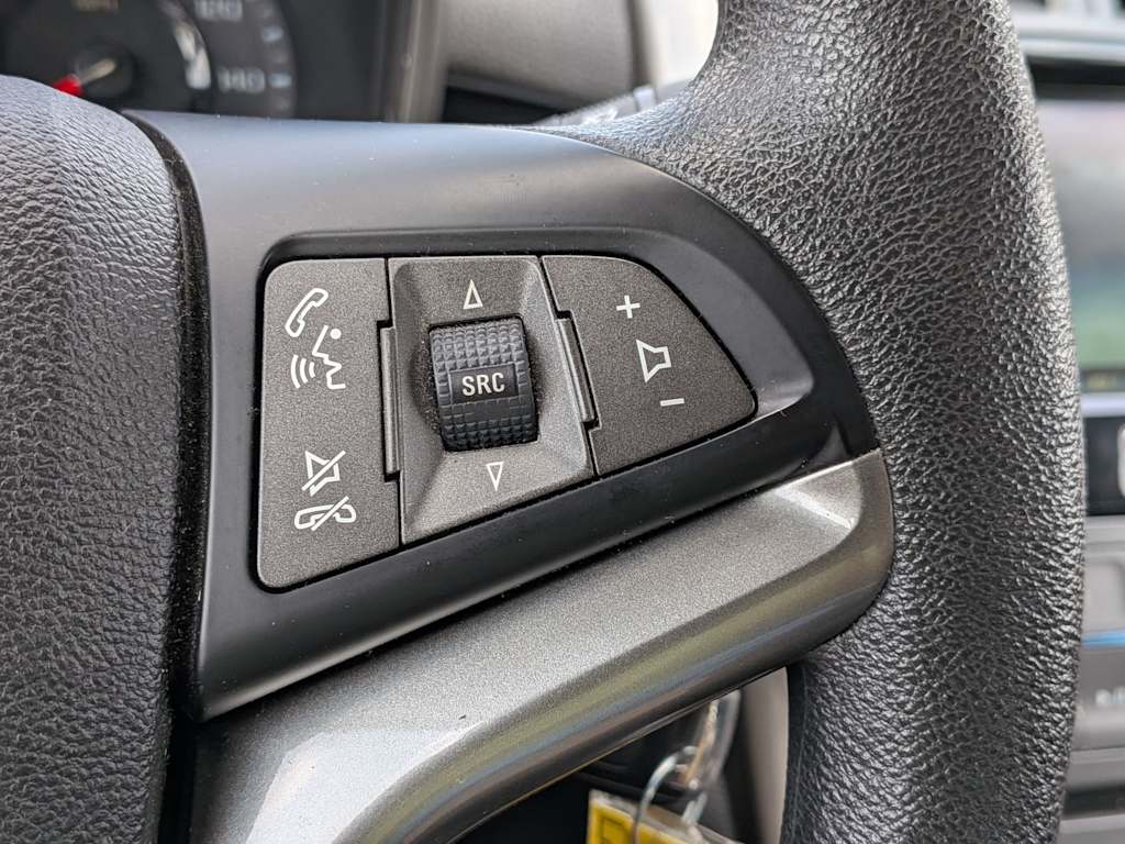 Thumbnail: 2013 Chevrolet Malibu - 28