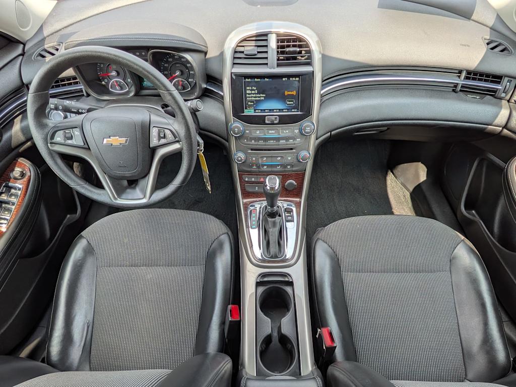Thumbnail: 2013 Chevrolet Malibu - 8