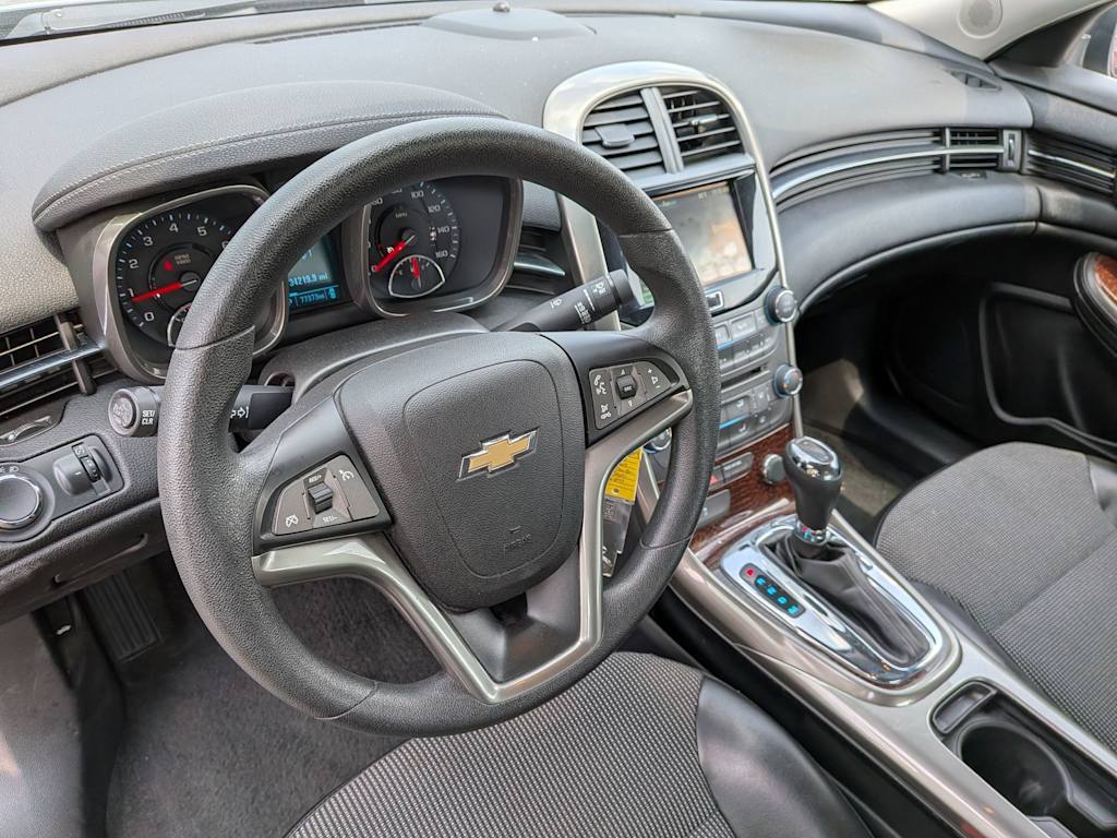 Thumbnail: 2013 Chevrolet Malibu - 2