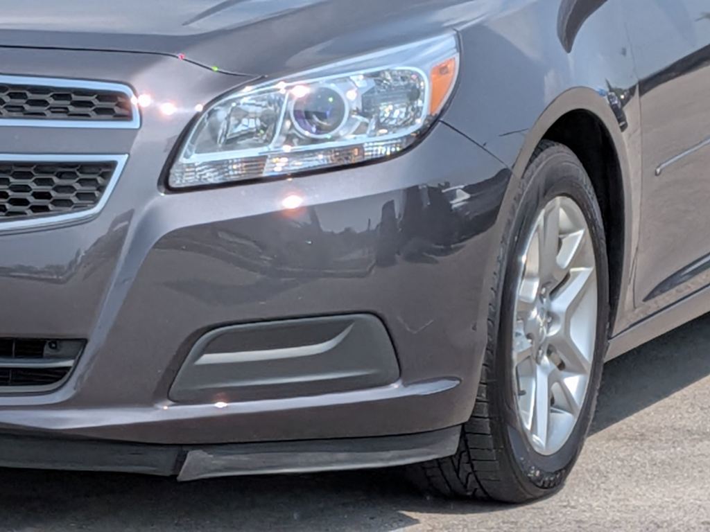 Thumbnail: 2013 Chevrolet Malibu - 7