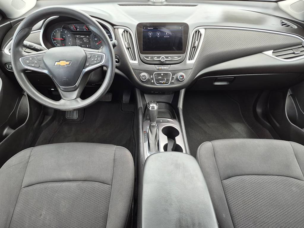 Thumbnail: 2020 Chevrolet Malibu - 8