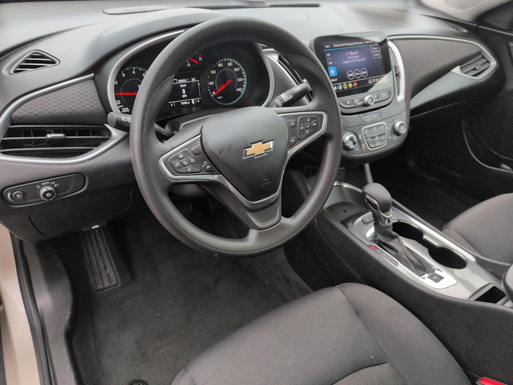 Thumbnail: 2023 Chevrolet Malibu - 2