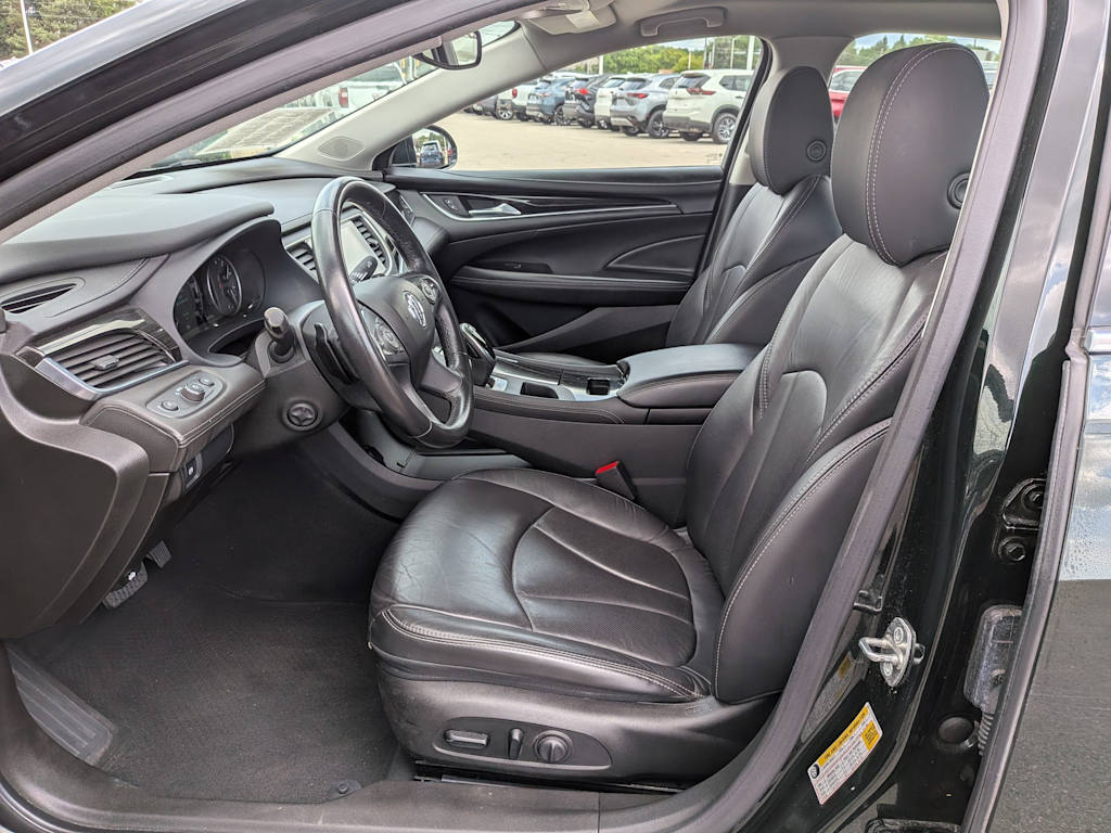 Thumbnail: 2017 Buick LaCrosse - 9