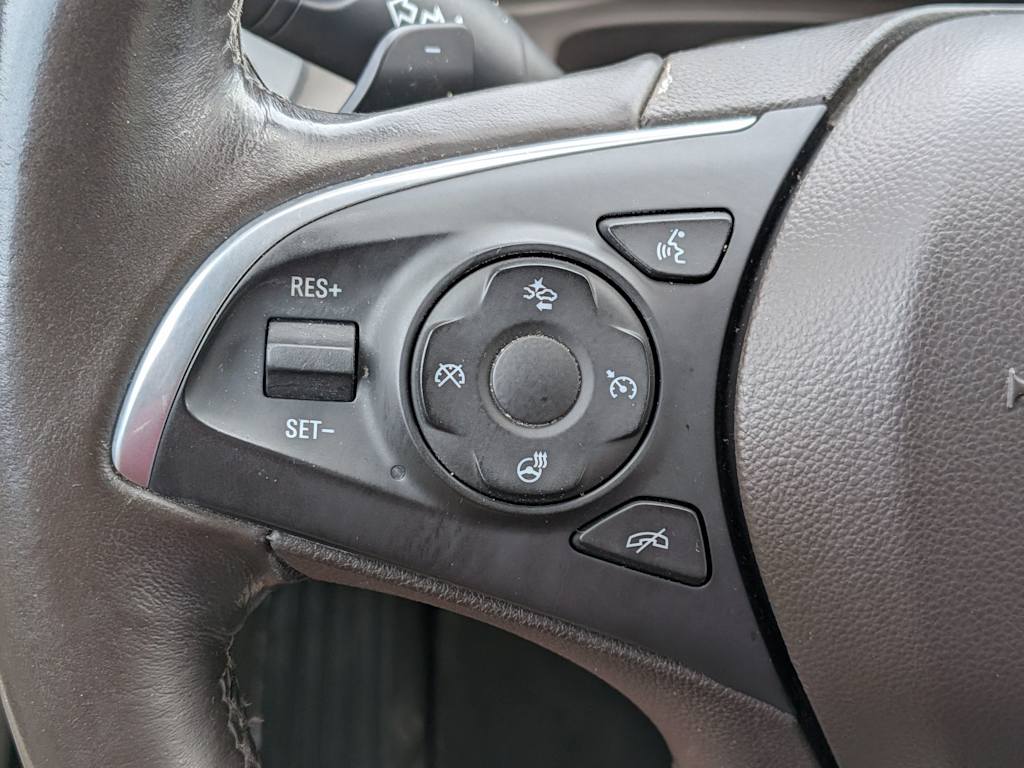 Thumbnail: 2019 Buick LaCrosse - 30