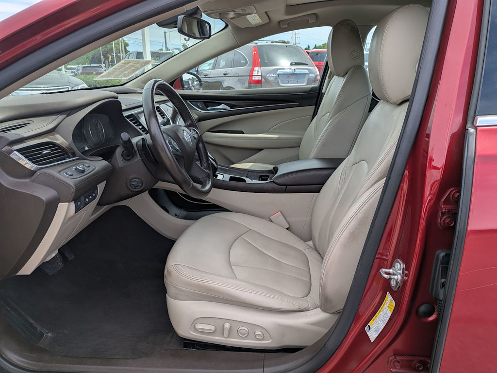 Thumbnail: 2019 Buick LaCrosse - 9