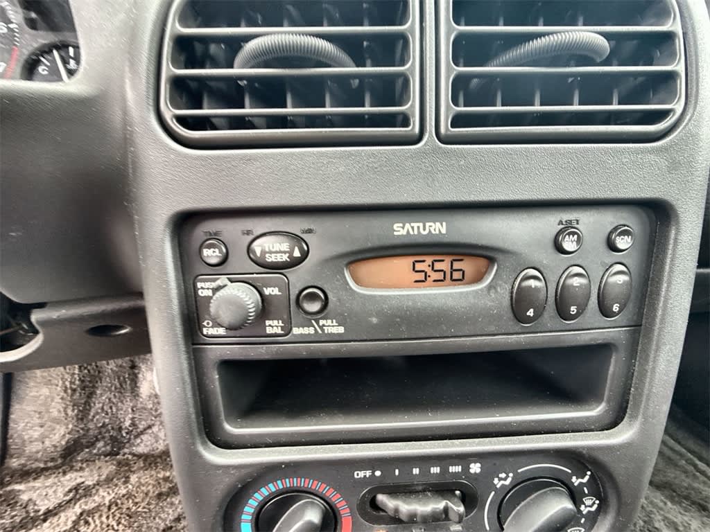 2001 Saturn S-Series SL 26