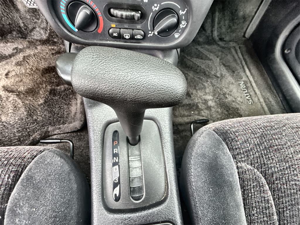 2001 Saturn S-Series SL 28