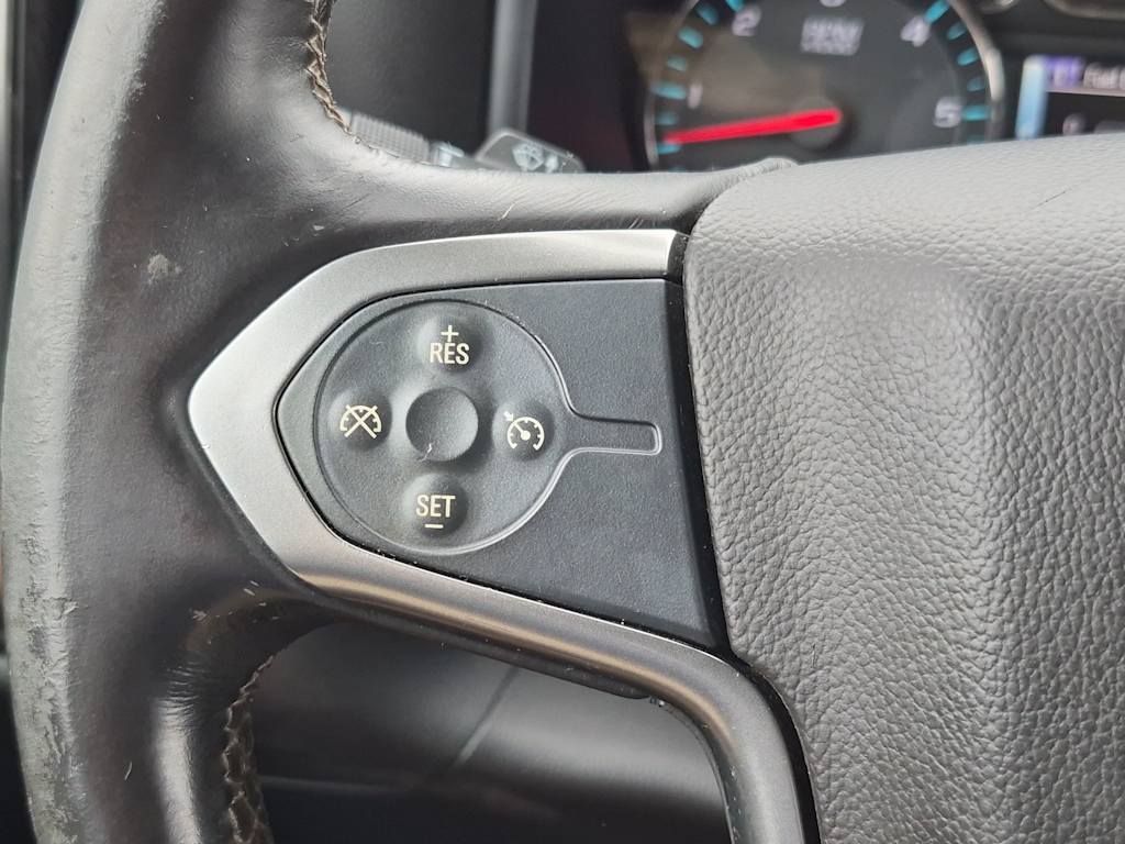 Thumbnail: 2015 Chevrolet Silverado 1500 - 26