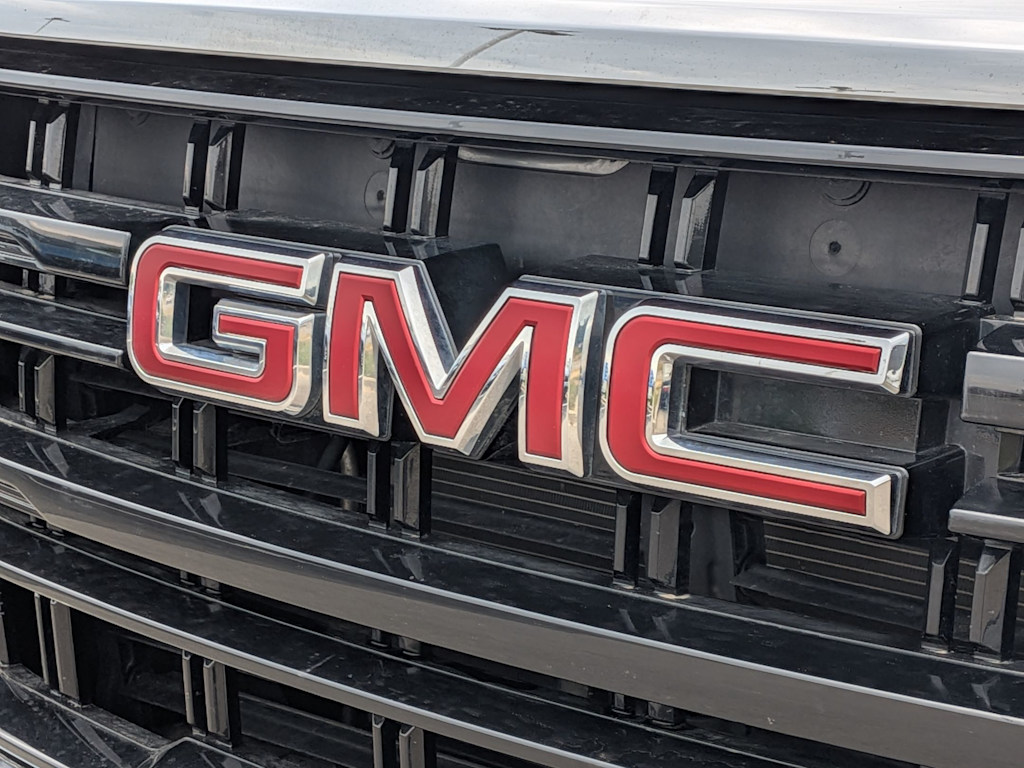 Thumbnail: 2024 GMC Yukon XL - 23