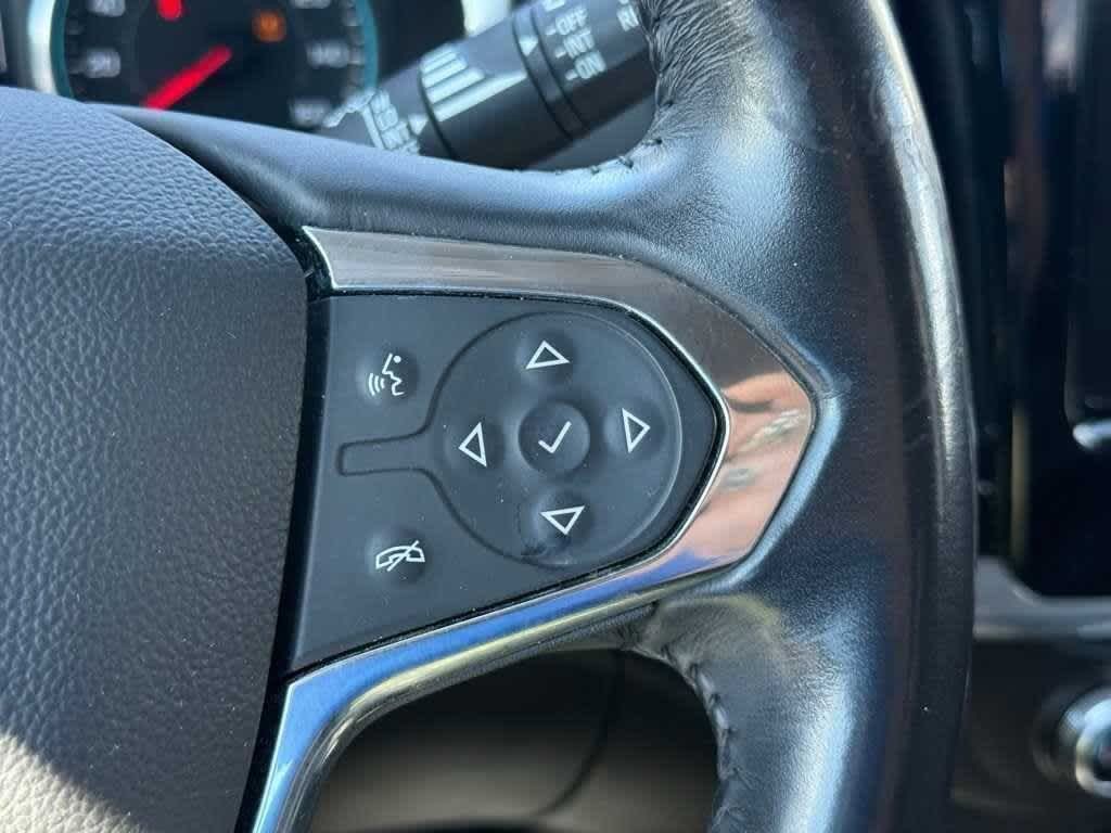 Thumbnail: 2018 Chevrolet Traverse - 25