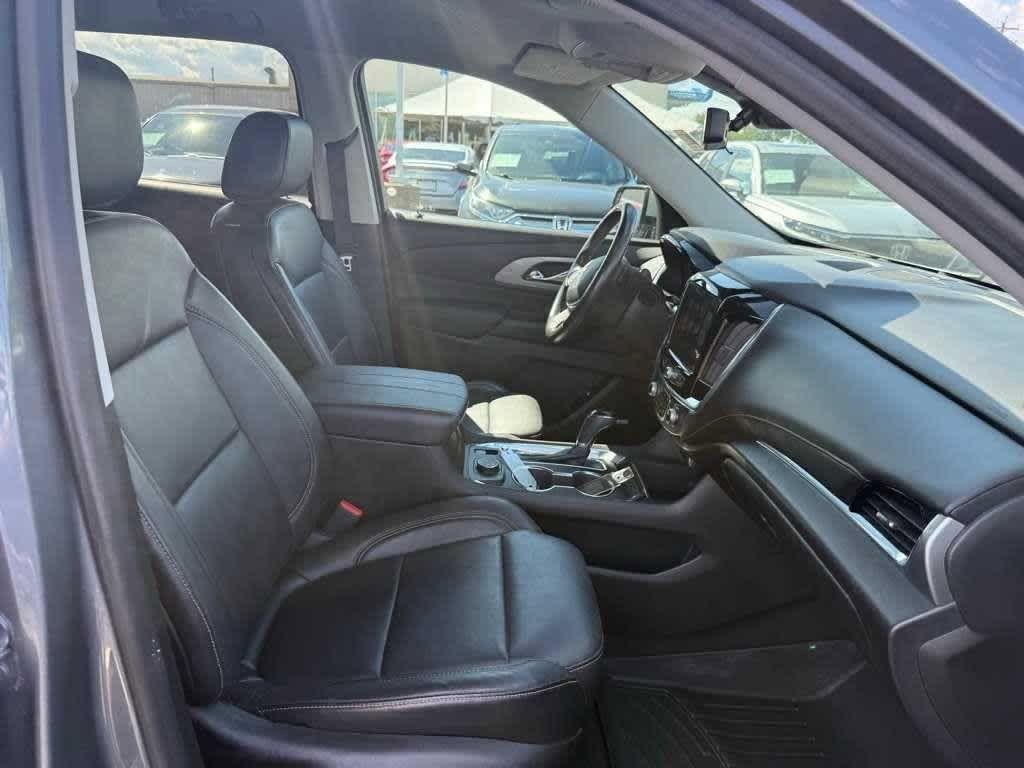 Thumbnail: 2018 Chevrolet Traverse - 7