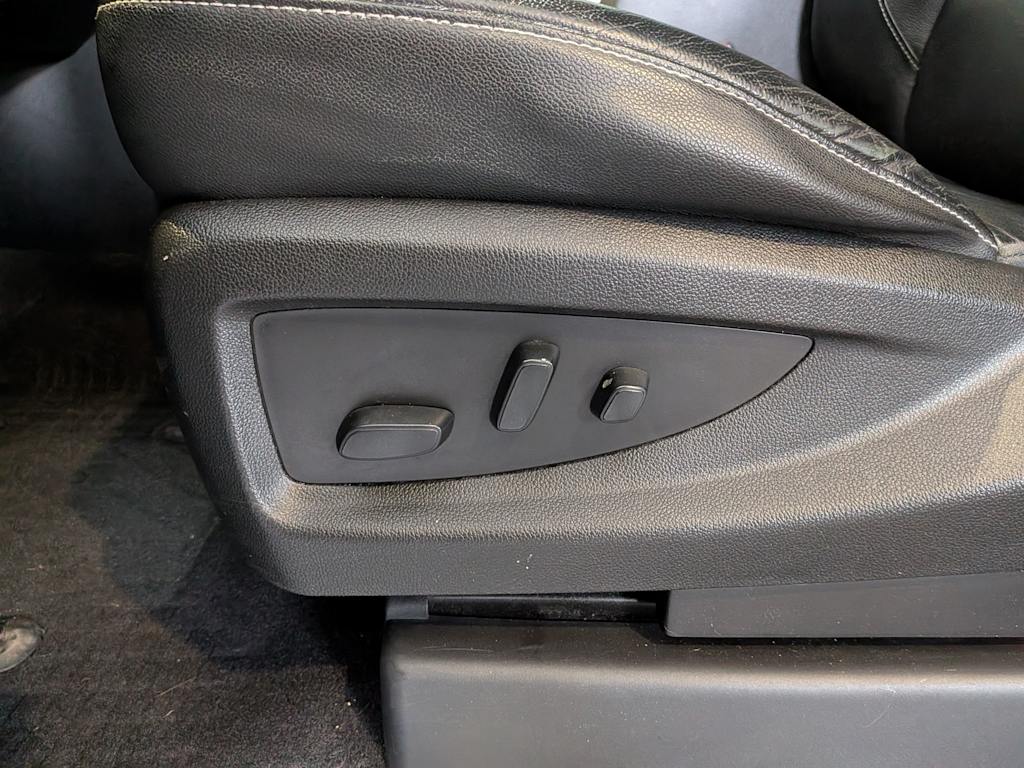 Thumbnail: 2020 Chevrolet Tahoe - 25