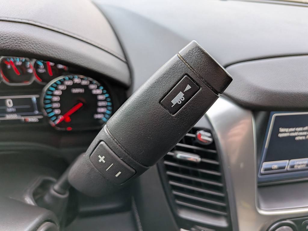 Thumbnail: 2020 Chevrolet Tahoe - 14