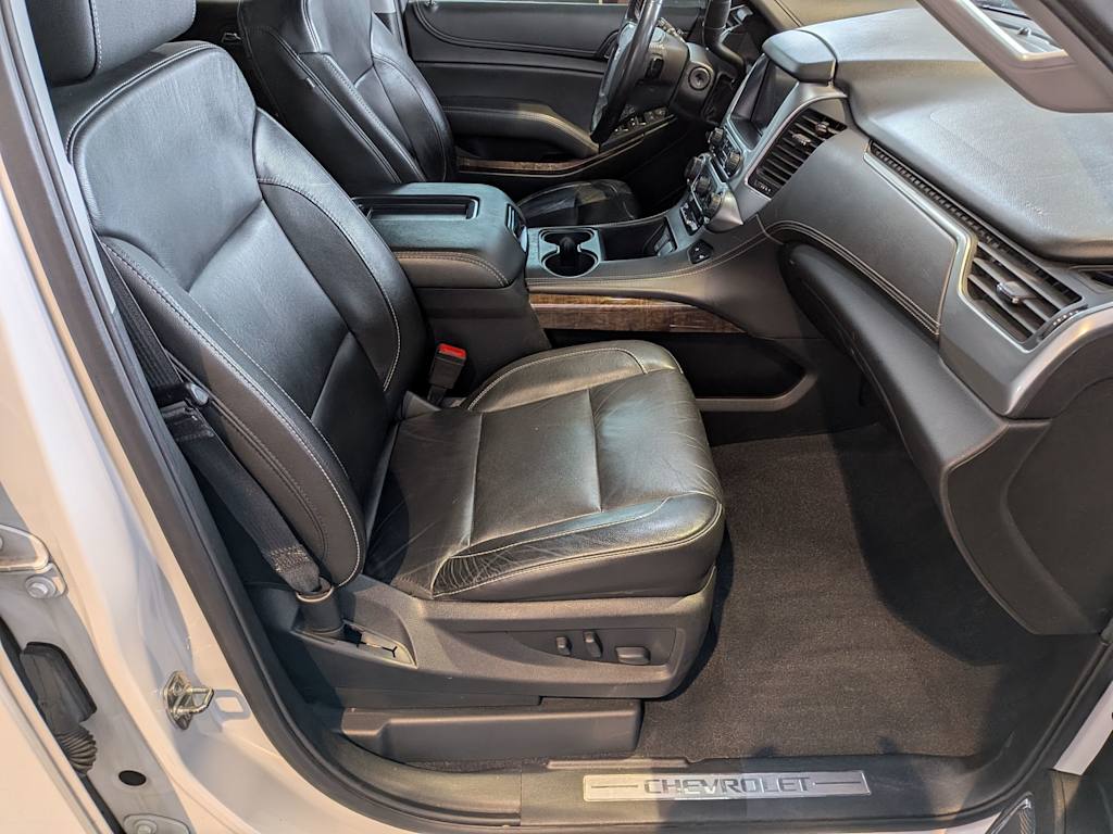 Thumbnail: 2020 Chevrolet Tahoe - 27