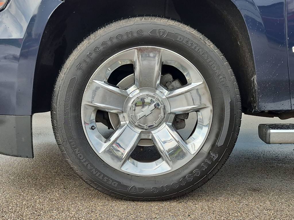 Thumbnail: 2017 Chevrolet Tahoe - 8