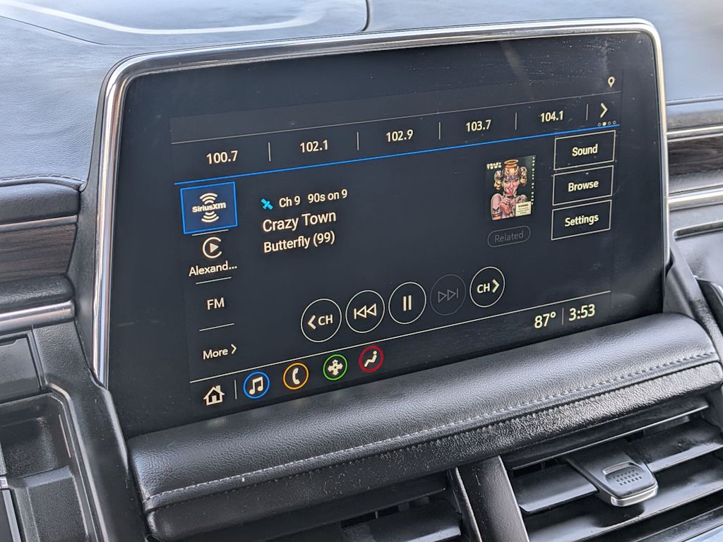 Thumbnail: 2021 Chevrolet Suburban - 13