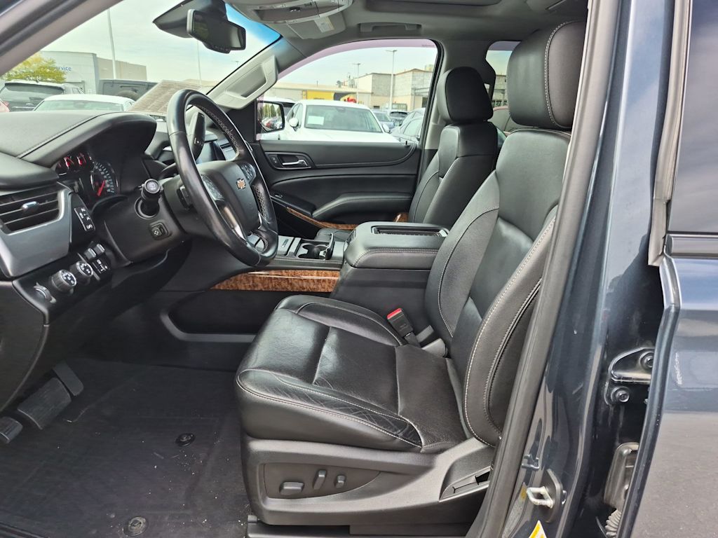 Thumbnail: 2020 Chevrolet Suburban - 10